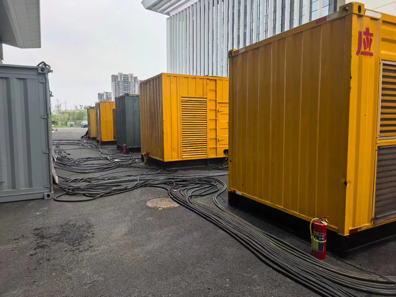 大埔不同季节柴油发电机组保养有哪些注意事项?